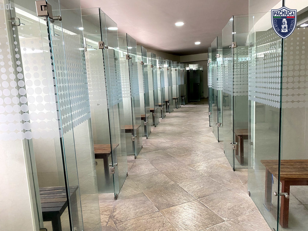 Área de regaderas del primer equipo